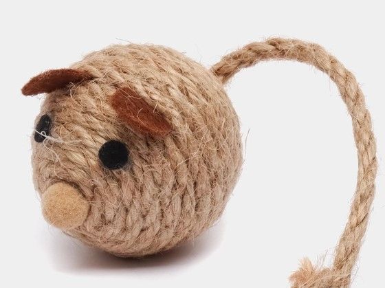 Игрушка Wogy Мышка когтеточка-погремушка 16/7х5см, джут для кошек