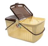 Переноска (Triol) 1055-2 для животных L, квадратная, бежевая, 460*330*270мм Переноска (Triol) 1055-2 для животных L, квадратная, бежевая, 460*330*270мм