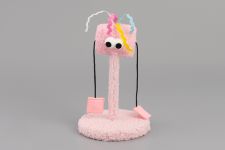 Игрушка Wogy Монстрикна пружинке h=18см, основание d=12см, микс для кошек